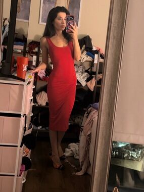 Red Sleeveless Bodycon Midi Dress
